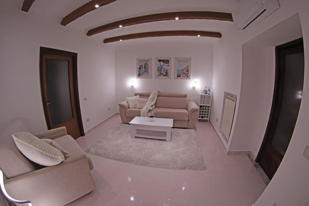 Loft The Balcony In Sorrento Centre Lägenhet Exteriör bild